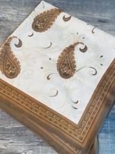 Vintage Brown And Cream Colored Paisley Woman  s 55  Scarf