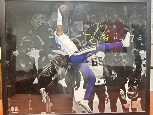Justin Jefferson Signed 16x20 Minnesota Vikings vs Bills Fanatics COA Yellow Ink
