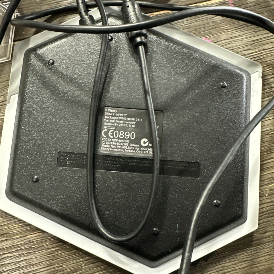 Lote de 14 bonecos Disney Infinity – heróis, piratas, monstros e muito mais - Imagem 3 de 4