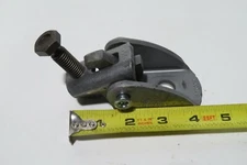 Eaton Tolco Universal Swivel Sway Brace 910/980 1/2" Bolt Hole