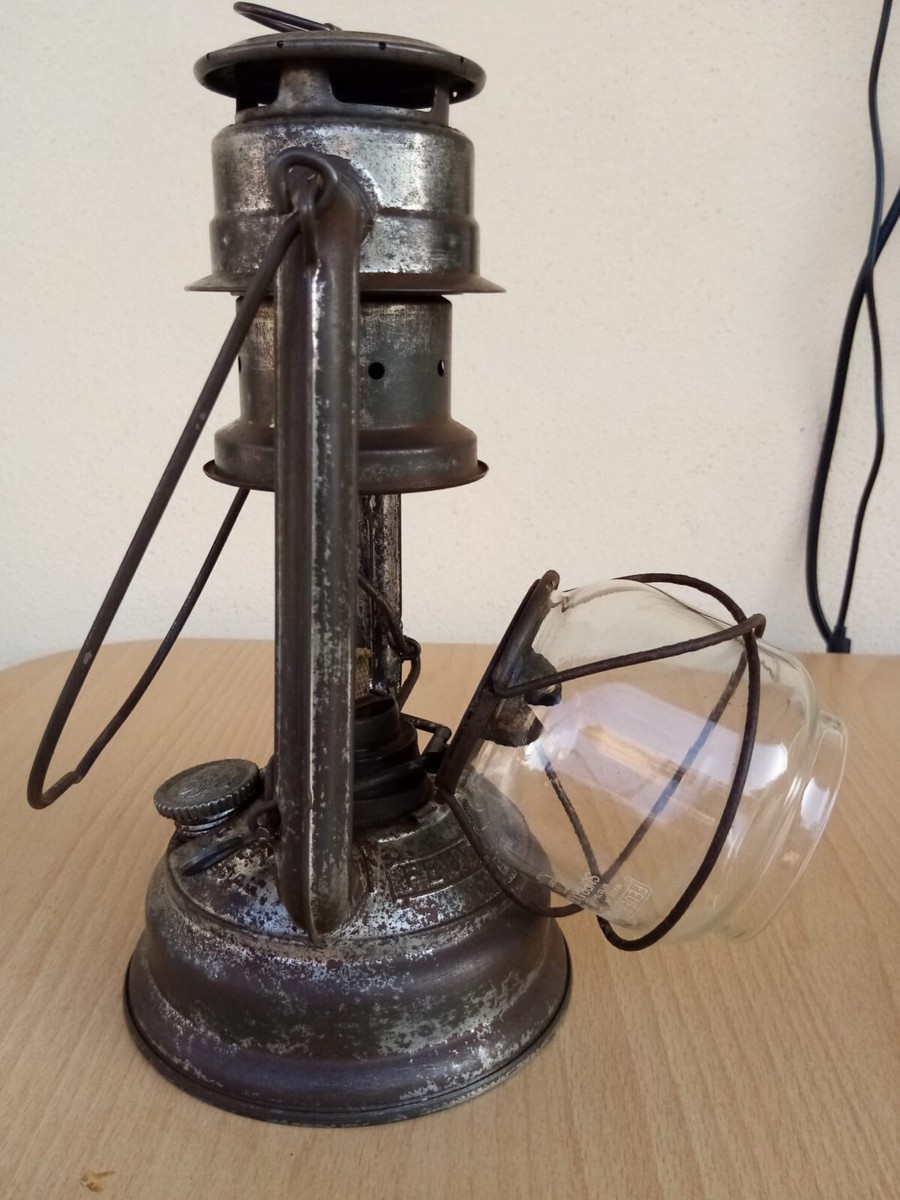 Antique Feuerhand Special No.276 Baby Lantern.. Germany.. Wery