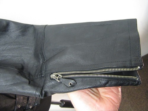 VINTAGE LEATHER MOTORCYCLE PUNK JACKET SIZE M - Picture 12 of 15