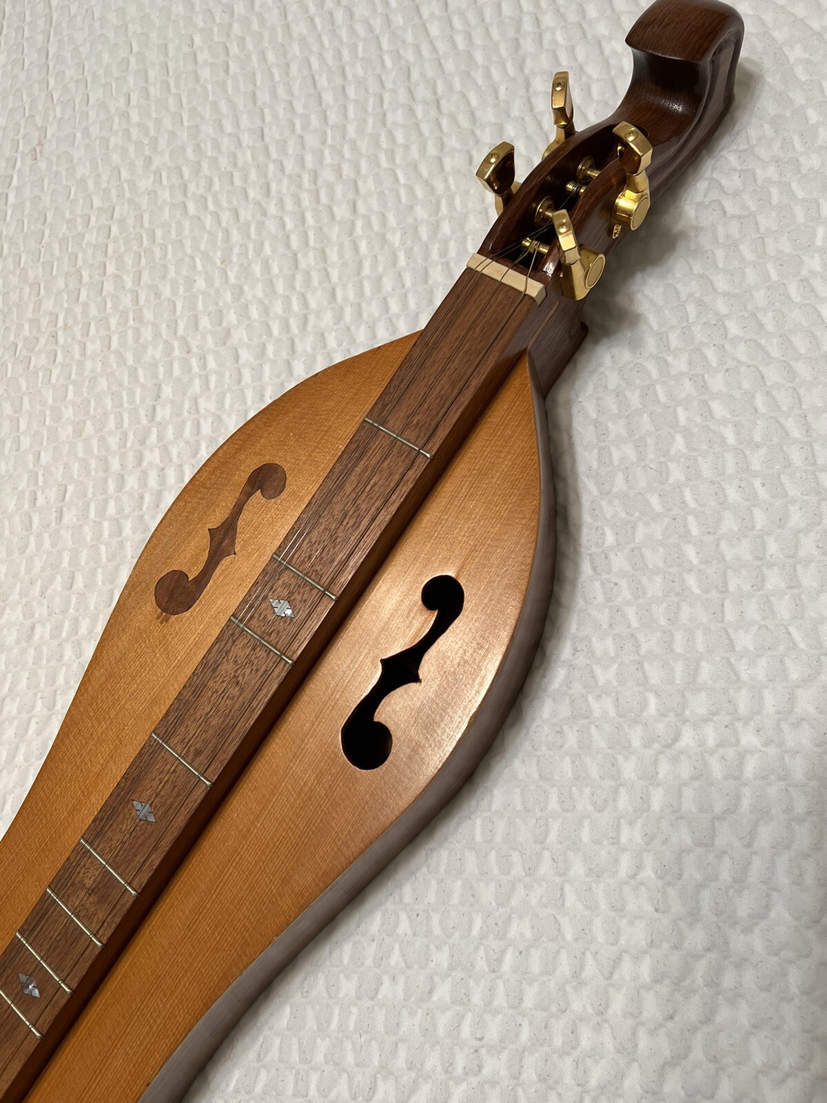 MOUNTAIN DULCIMER. Vintage! Private Collection. Never Played! Reduced