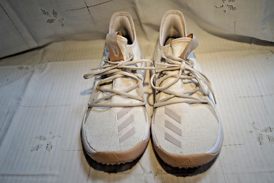 Adidas Baskettball DAME D.O.L.L.A. Art. Nr. DB 1074  Größe UK 11 ! NEUWERTIGST !