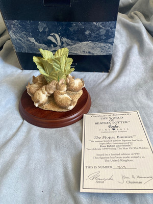 BORDER FINE ARTS Ltd No Edition - The World of Beatrix Potter THE FLOPSY BUNNIES