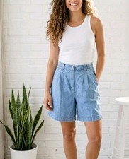 Vintage Bill Blass Highrise Pleated Denim Shorts Size 14 Bareback