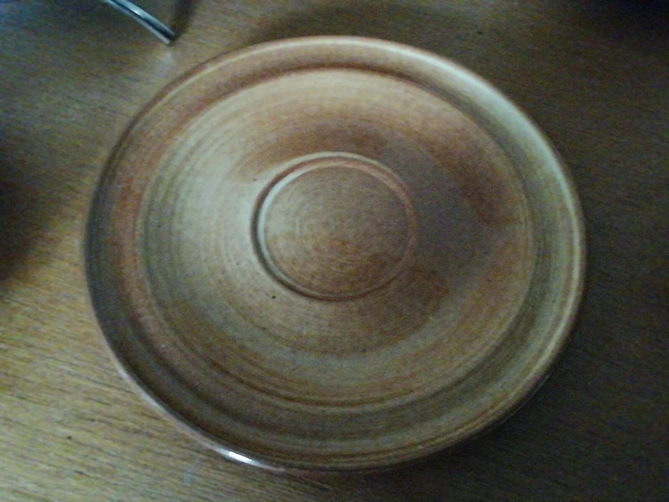 1 plat en grès MONTGOLFIER + 4 SOUCOUPES (tailles différentes) - Photo 4/4