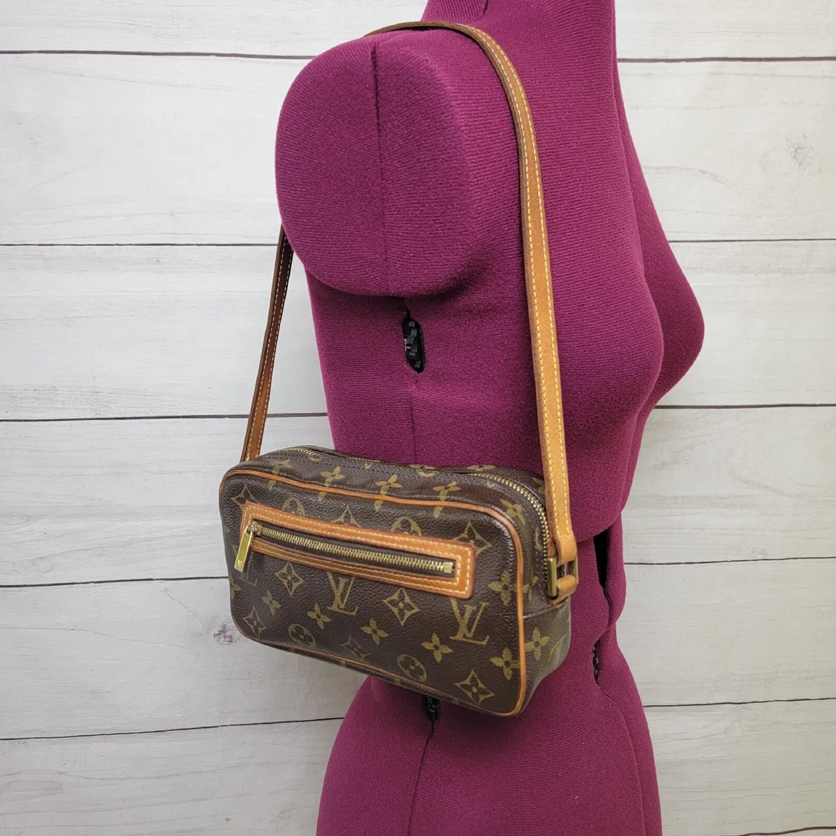 Louis+Vuitton+Pochette+Cite+Shoulder+Bag+Brown+Leather for sale online