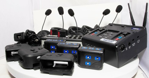 Hme Clear-Com Football Coach Interphone Système 3 Col Lavalier 5 Casque Chargeur - Photo 5 sur 12