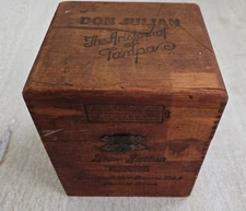 Vintage Don Julian Kings Aristocrat of Tampa Wood Cigar Box