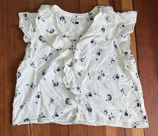 Universal thread Woman’s flutter short sleeve blouse floral print white XL