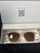 Lucyd Lyte Smart Glasses Woman Sunglasses