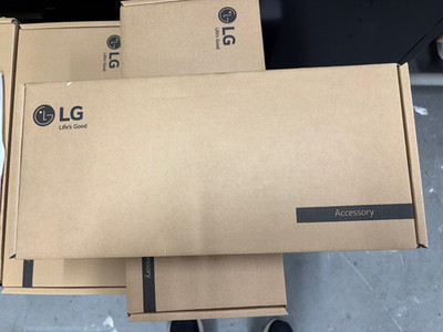 LG UltraFine 5K 27'' VESA Mount 27MD5KA 27MD5KB 27MD5KL Monitor (New )