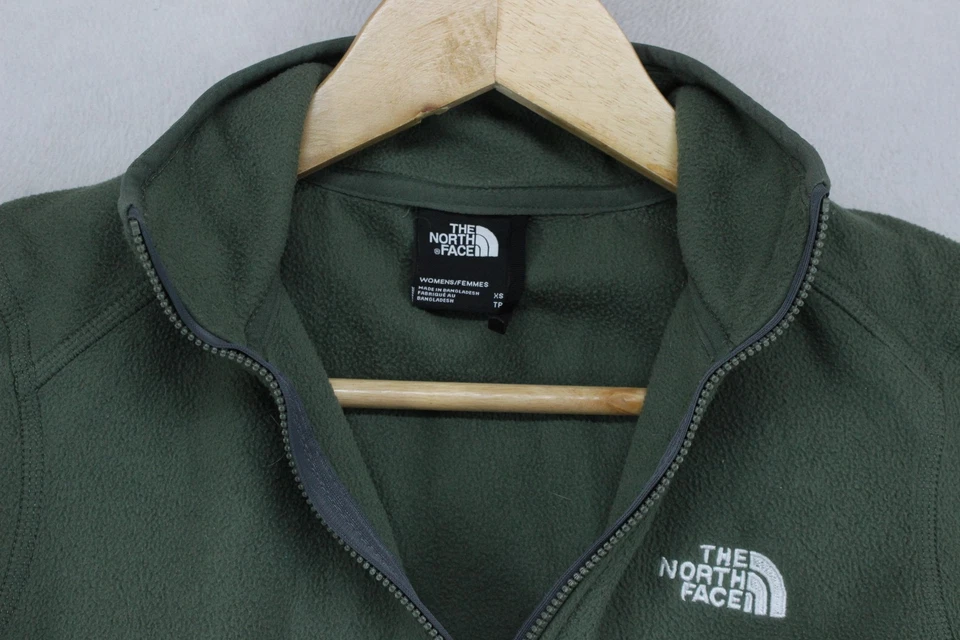 North Face 1/4 Zip Fleece Womens Size XS Green Lightweight Pullover - Image 4 of 4