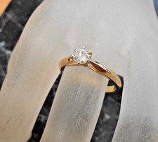 Bague solitaire or jaune  18K  sertie saphir blanc 0,4ct    poincon  aigle  T 58