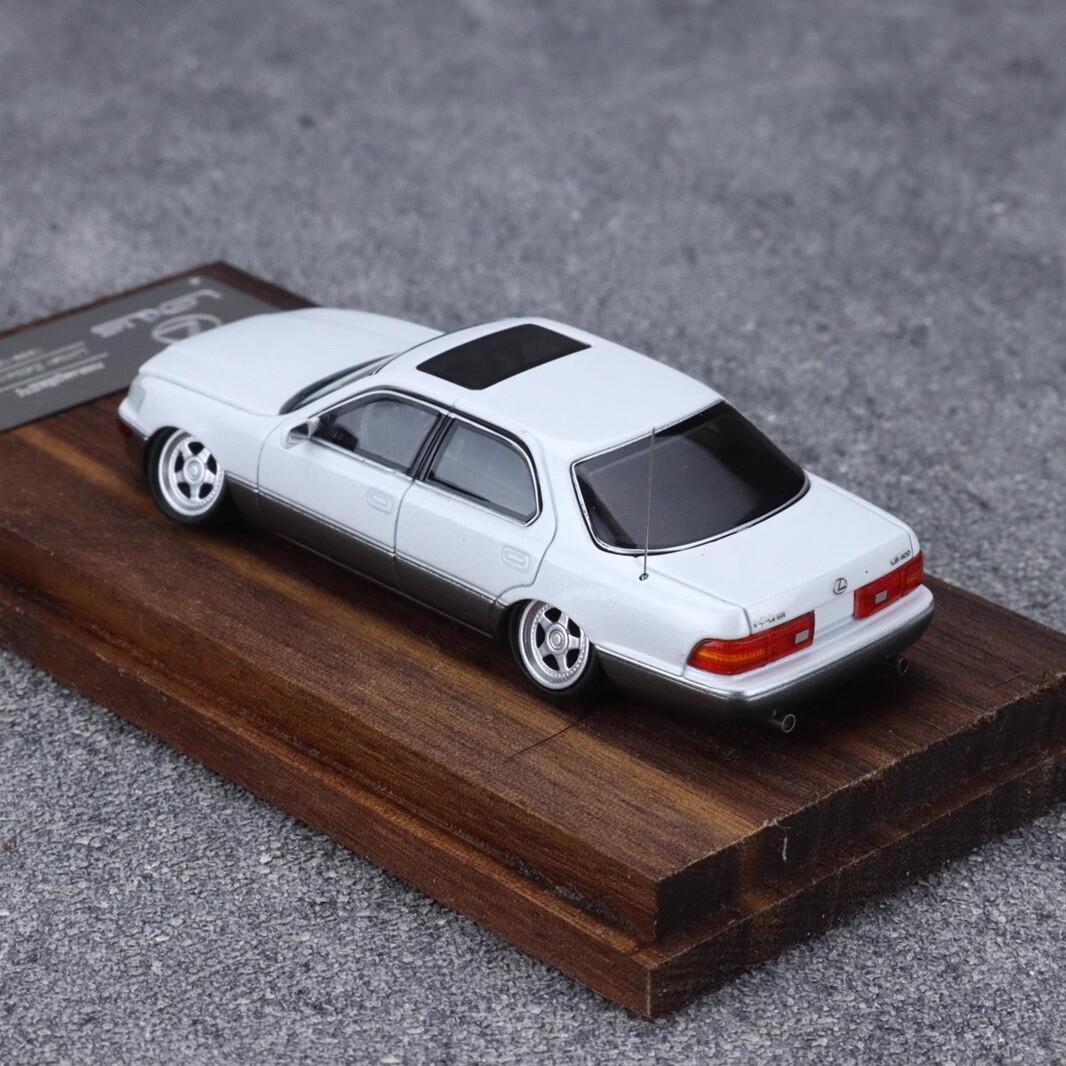 No535 ジャンクミニカー1/18箱あり LEXUS LS400 20/99 No535