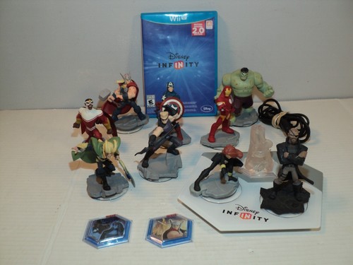 Disney Infinity 2.0 WII 9 figures, tower crystal, platform, CD, instruction book