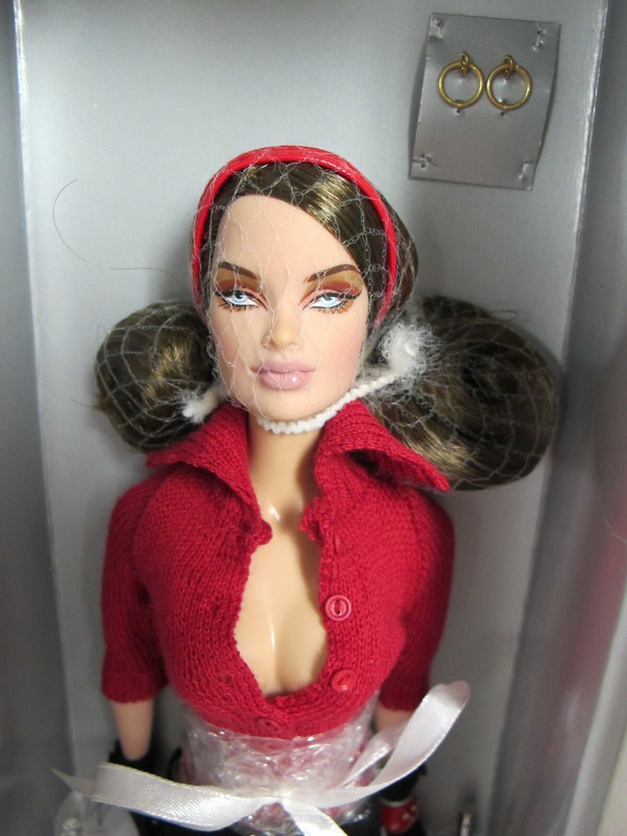 JASON WU FASHION ROYALTY GIRL OF THE MOMENT DOLL NRFB VERONIQUE