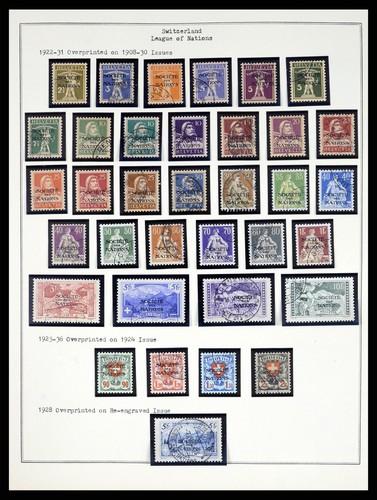 Lot 37814 MNH/MH/used stamp collection service stamps Switzerland 1922-1989.