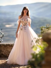 Elegant Off The Shoulder Wedding Dresses Classic V-neck Appliques A-line Long