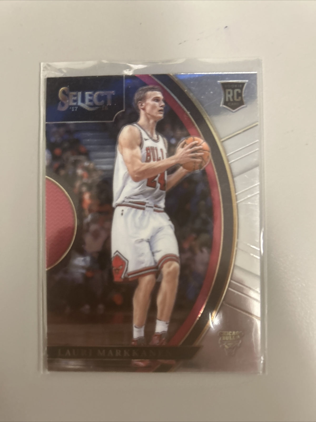 2017-18 Panini Select - Concourse #8 Lauri Markkanen (RC)