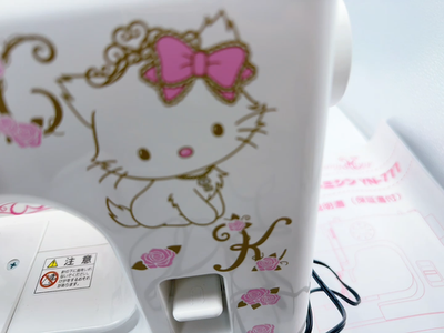 JANOME YN-777 Sanrio Charmmy Kitty Electric Sewing Machine Compact