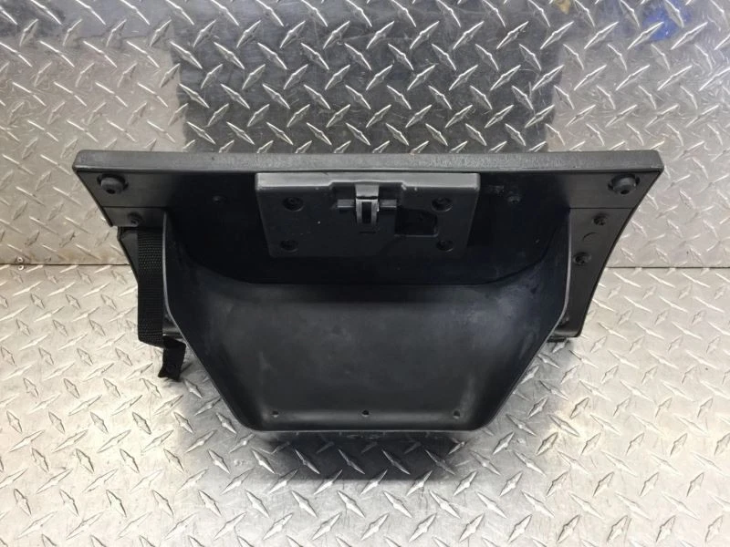 03-06 GUANTERA WRANGLER GRIS OSCURO OEM 5DP56XDVAD Foto 2 de 4