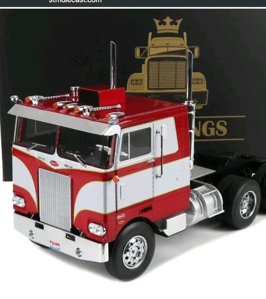 ROAD KINGS 1/18 - PETERBILT 352 PACEMAKER - 1977 RK180151R - Image 2 of 2