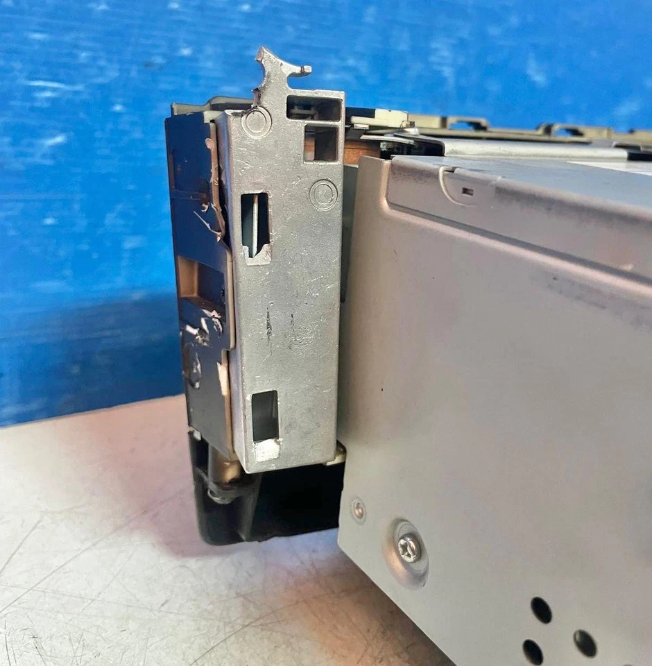 AUTORADIO PER MERCEDES Classe C S. Wagon W204 A2048703496 (07>) - Immagine 3 di 4