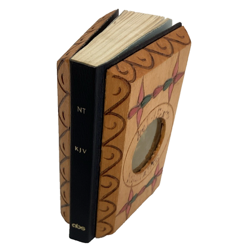 Biblia de Bolsillo Cubierta de Madera Nazaret Tierra Santa y Jordania Agua Jerusalén