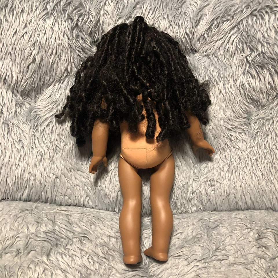 Boneca American Girl One Of A Kind Gabriela cabelo castanho afro-americano/olhos 2017 - Imagem 4 de 4