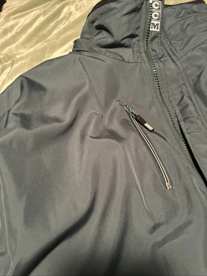 DALLAS STARS CCM Stitched Oversized XL Vintage Zipper Jacket NHL Licensed Coat - Image 4 of 4