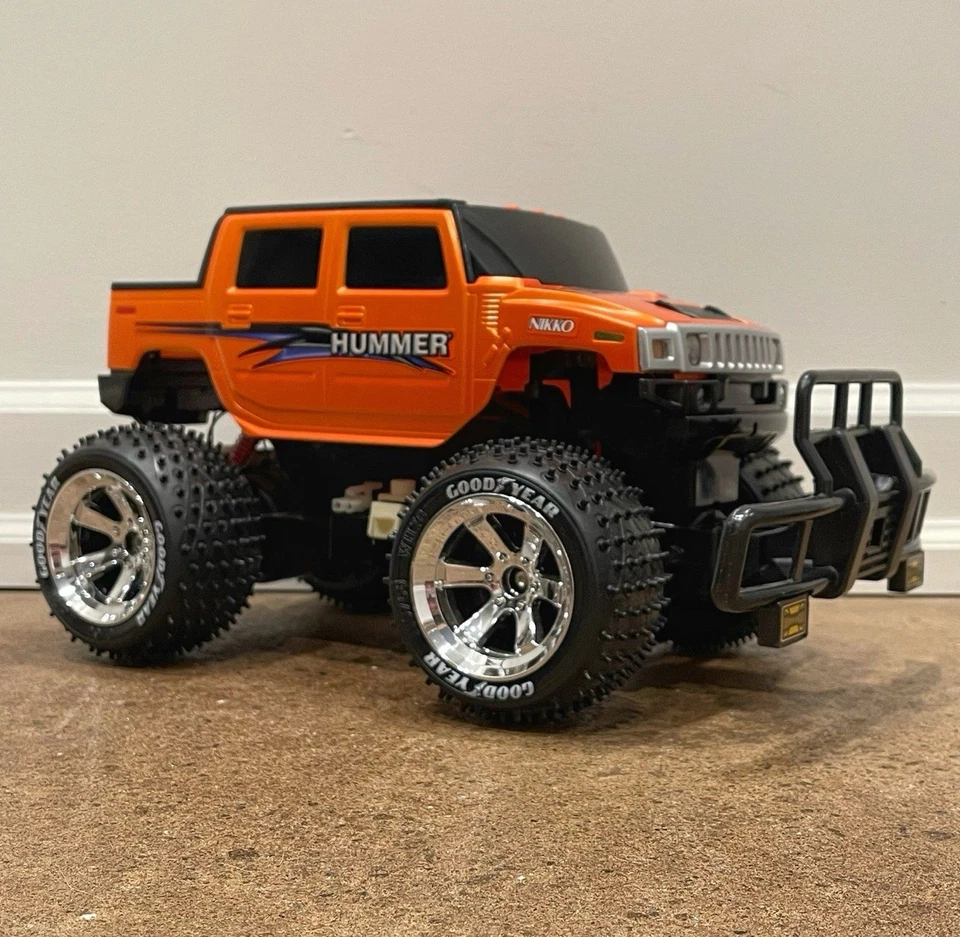 Nikko Hummer H2 27MHz RC Radio Control SUV Vehicle Remote + Battery + Charger - Image 3 of 4