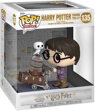 Funko Pop! Deluxe: HP Anniversary - Harry Potter Pushing Trolley - Figura de...