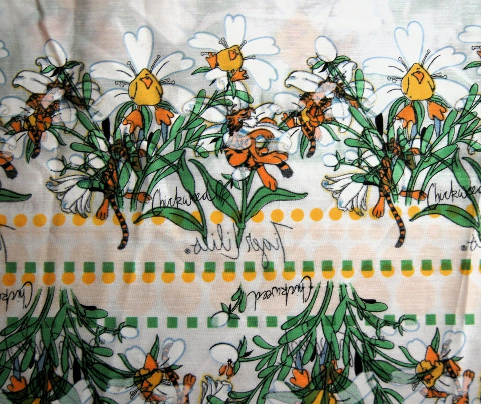 Tela semi transparente Tiger Lily Boarder 36" X 60" de 1 yarda Foto 3 de 4