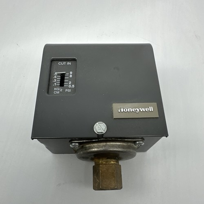 #ad Honeywell PA404A1009 Pressure Controller $110.00