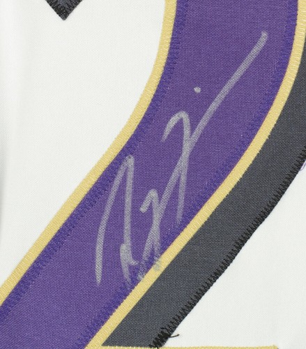 Camiseta deportiva de fútbol americano blanca personalizada de los Ravens firmada/autografiada de Ray Lewis JSA 156536 - Imagen 2 de 4
