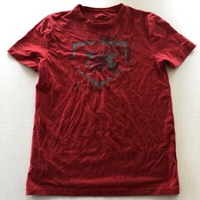Under Armour Red Logo T-Shirt Loose Heat Gear Boys Sz YMD A2805