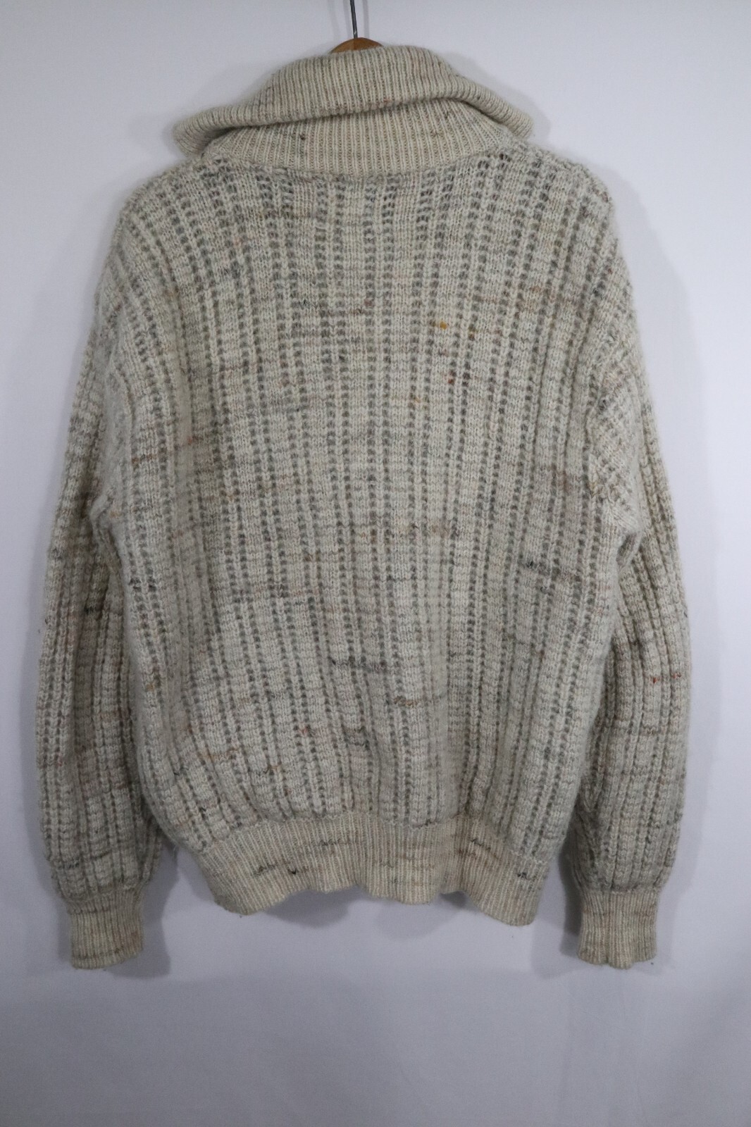 Vintage 1960s Pendleton Wool Oatmeal Tweed Cardig… - image 3