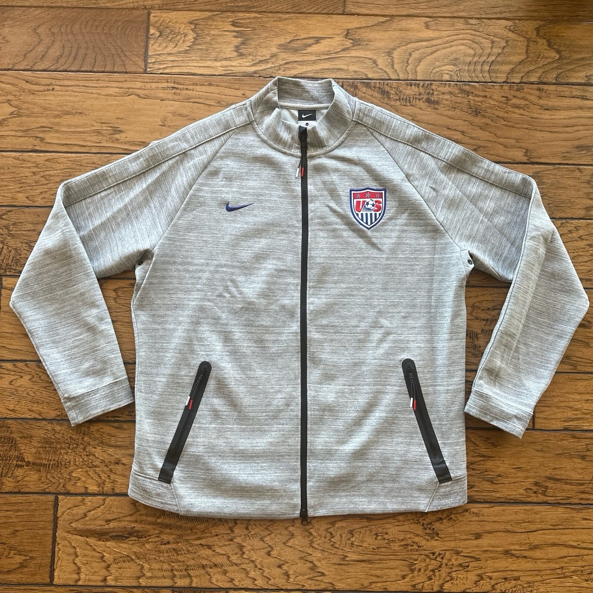 s-l1200.jpg s-l1200.jpg