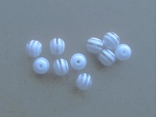 CRAFT-JEWELLERY-BEADS 10 x 10mm White/Silver Striped Acrylic Round Spacers