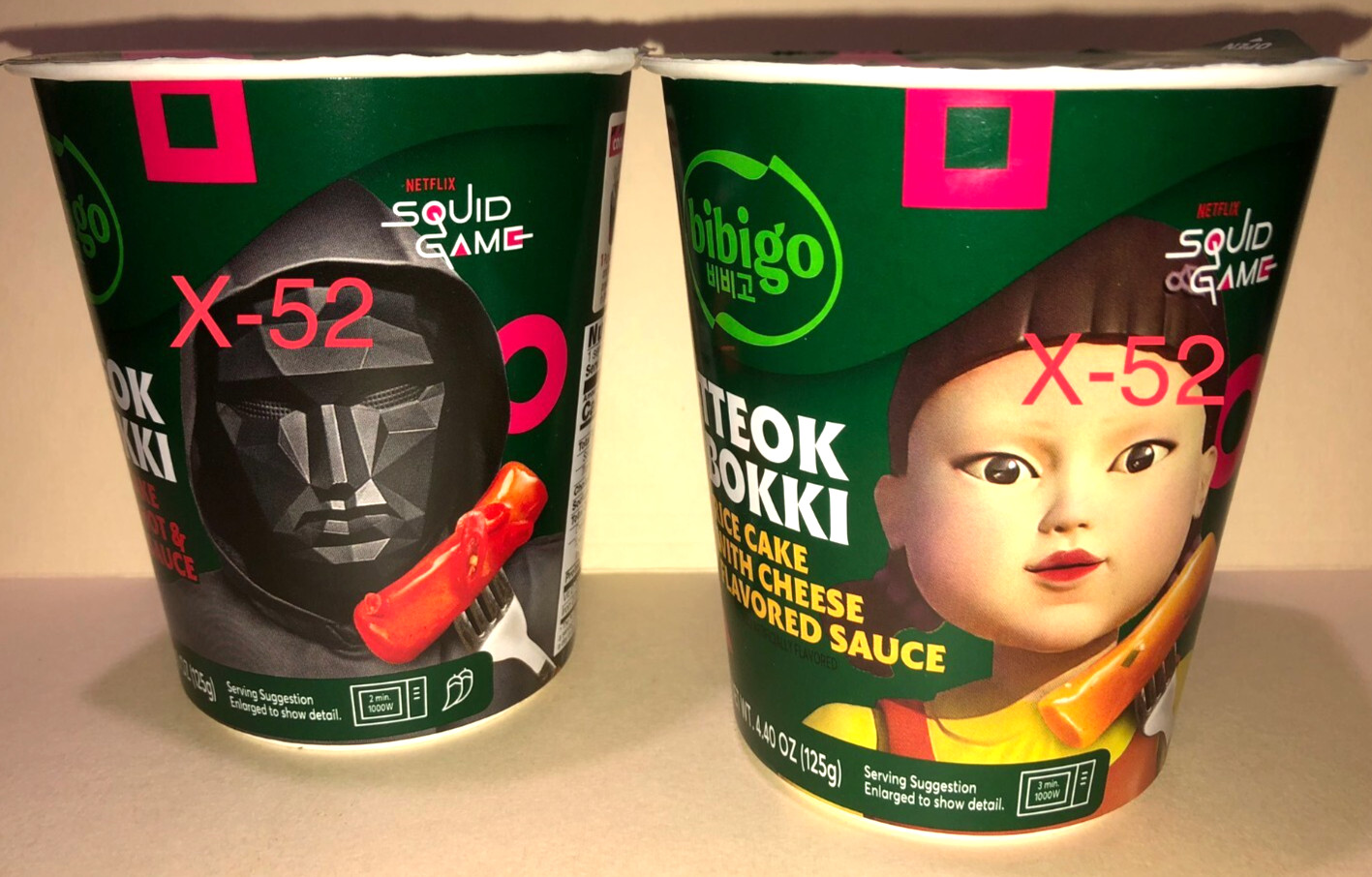 Juego de Calamares Tteok Bokki Lote de 2 Tazas de Snack Coreanas Young Hee y Front Man ���� Netflx