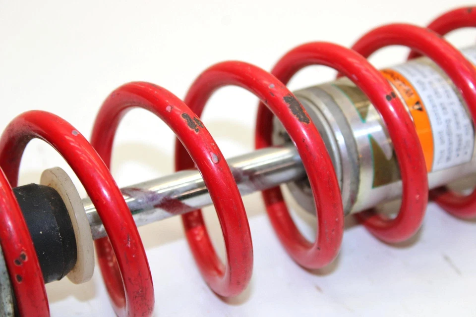 Amortecedor dianteiro 1997 Yamaha Vmax 700 Sx fabricante de equipamento original 8CH-2376A-00-00 SY85 - Imagem 3 de 4