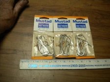 Mustad Salt Water Trailer Hook  5ct Size 7/0 Lot of 3 Packs total of 15 Hooks
