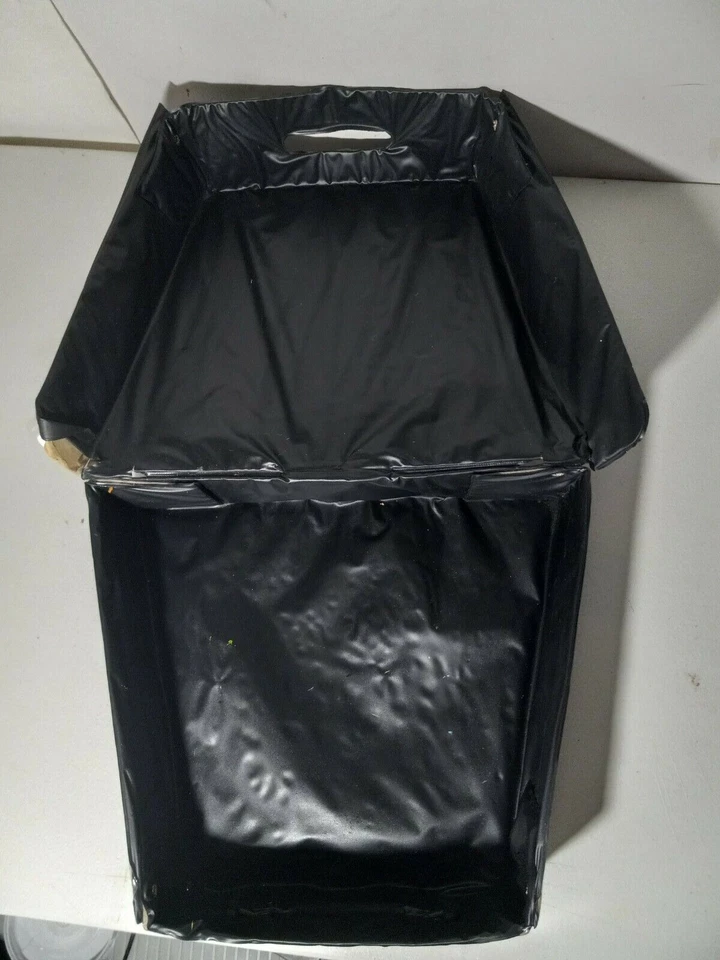 Vintage Batman The Animated Series BTAS Figures Batmobile Collectors Case Lot - Image 4 of 4