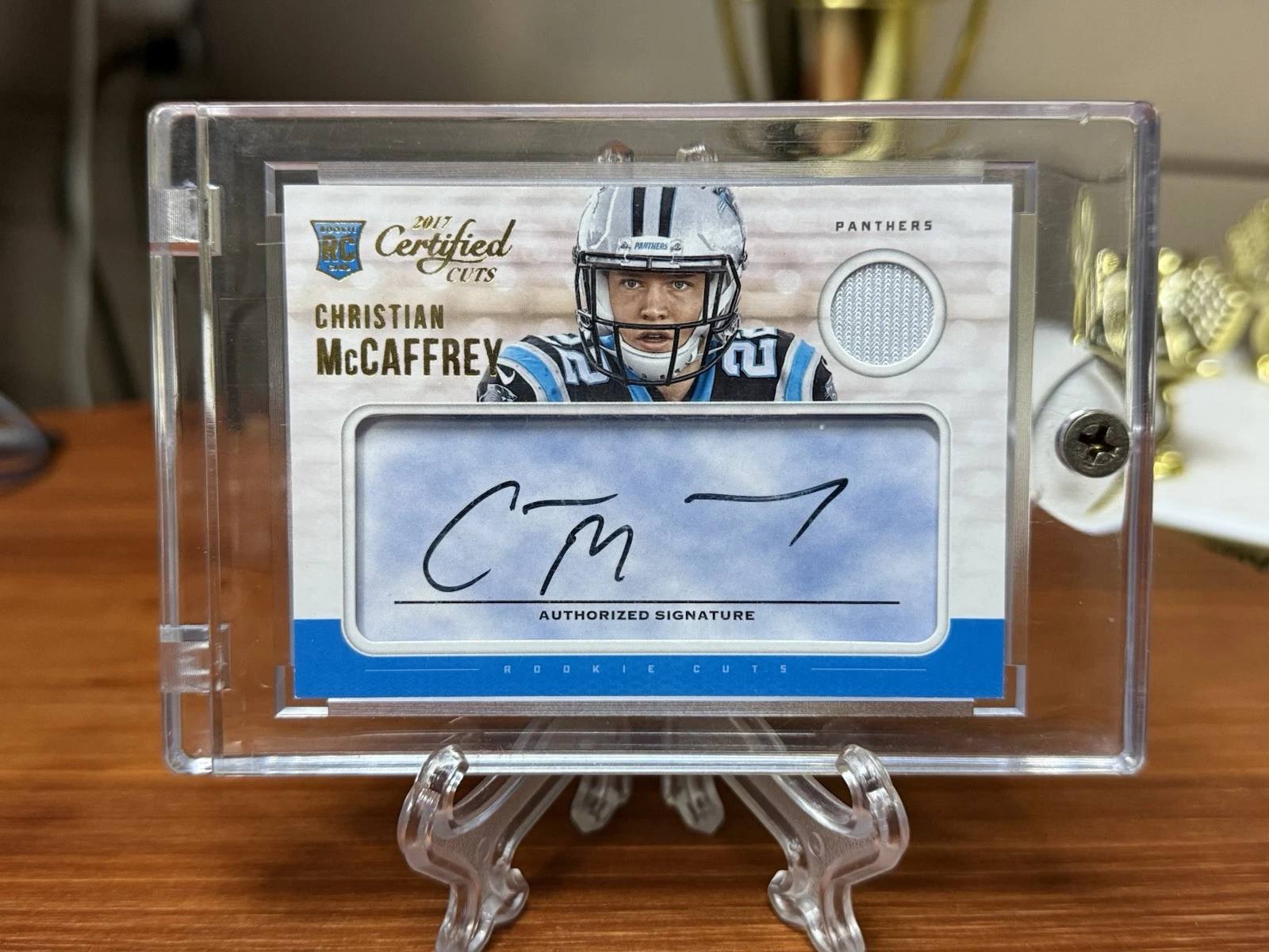 Christian McCaffrey Panini Donruss Certified Cuts #211 Autograph Relic
