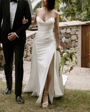 Jane Hill Wedding Dress - Altered To Size 0