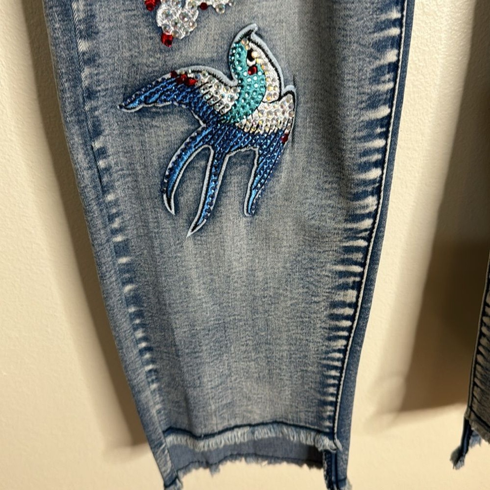 Picture 5 of 10