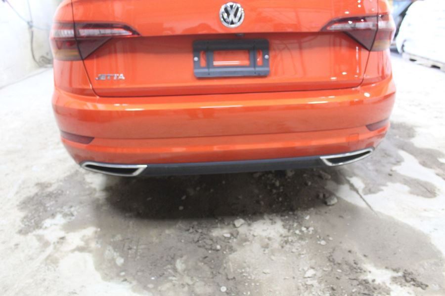 Orange Rear Bumper Cover R-line 17A807417GRU Fits 19-21 Volkswagen 