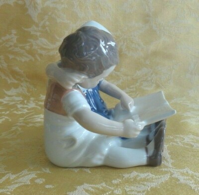 Bing & Grondahl B&G Denmark Porcelain Figurine #1567 Children
